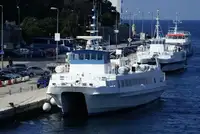 كاتاماران للبيع