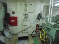 زورق دورية للبيع