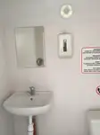 قارب مزدوج الهيكل للبيع