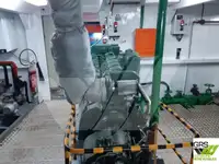 قوارب العمل للبيع