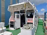 قارب طيار للبيع