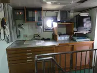سفينة إمداد للبيع