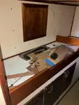 قارب طاقم للبيع