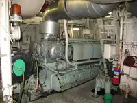 زورق السحب للبيع