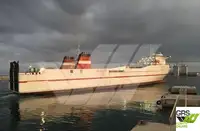 سفينة نقل بضائع بالمركبات (Ro-Ro) للبيع