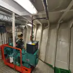 زورق دورية للبيع
