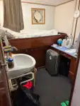 قوارب العمل للبيع