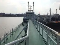 ناقلة نفط / مواد كيميائية للبيع