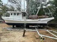 Trawler للبيع