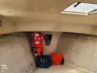 سفينة لمعالجة الأسماك للبيع