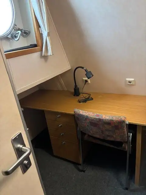 زورق دورية للبيع