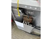 قوارب العمل للبيع