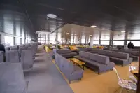 سفينة العبارة للبيع