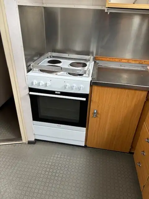 زورق دورية للبيع