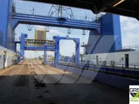 سفينة نقل بضائع بالمركبات (Ro-Ro) للبيع
