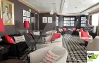 سفينة سياحية للبيع