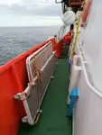 قارب طاقم للبيع