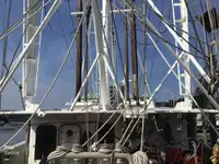 سفينة صيد بالجر للبيع