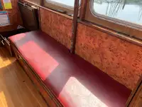 قارب طيار للبيع