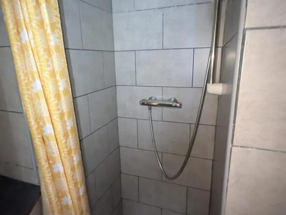 سفينة مسح للبيع