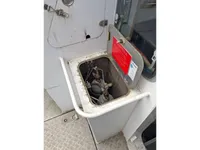 قوارب العمل للبيع
