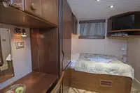 سفينة سياحية للبيع