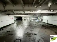 سفينة نقل بضائع بالمركبات (Ro-Ro) للبيع