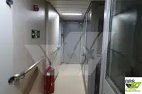 سفينة إمداد للبيع