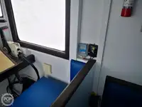 سفينة لمعالجة الأسماك للبيع