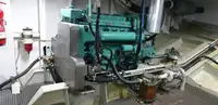 قوارب العمل للبيع