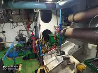 قوارب العمل للبيع