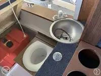 سفينة سياحية للبيع