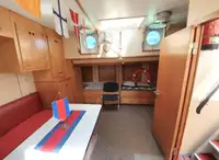 سفينة سحب للبيع