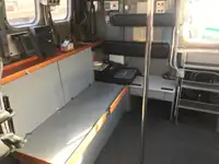 قارب نجاة للبيع