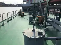 Oil/Chemical tanker للبيع