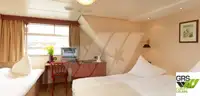 سفينة سياحية للبيع
