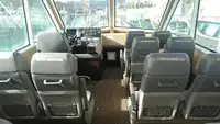 قارب طاقم للبيع