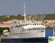 سفينة نقل بضائع بالمركبات (Ro-Ro) للبيع