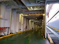 سفينة مبردة للبيع