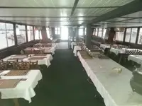 سفينة عبّارة للبيع