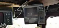 قارب مزدوج الهيكل للبيع