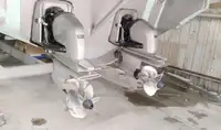 قوارب العمل للبيع