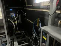 قوارب العمل للبيع