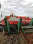قارب طاقم للبيع