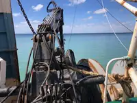 سفينة صيد بالجر للبيع