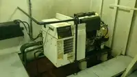 قوارب العمل للبيع