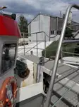 قارب مزدوج الهيكل للبيع