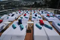 سفينة سياحية/عبّارة للبيع