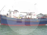 قوارب العمل للبيع