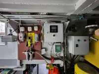 قوارب العمل للبيع